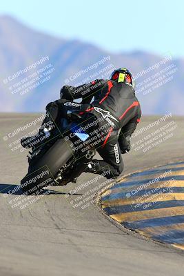 media/Jan-09-2022-SoCal Trackdays (Sun) [[2b1fec8404]]/Turn 12 Backside (130pm)/